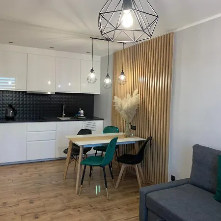 Apartamentlesna12hel Lejlighed *